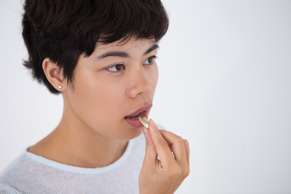 woman eating chew gum